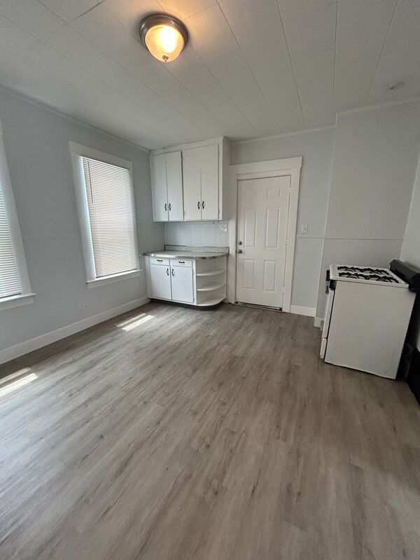 Foto del edificio - 1018 E 72nd St