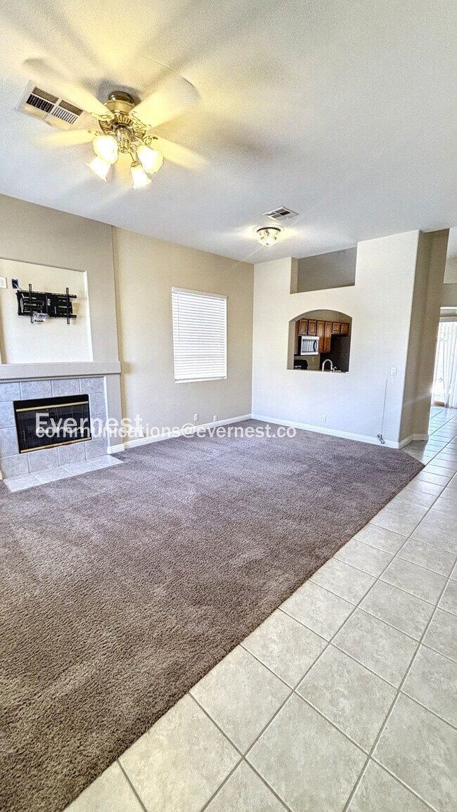Foto del edificio - 3232 Cotswold St