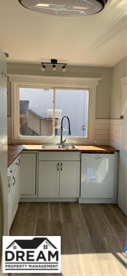 Building Photo - 395 Maxwell St