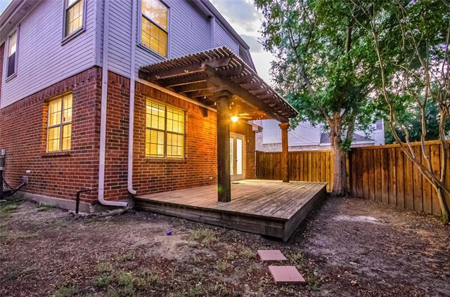 Foto del edificio - 4121 Elmhill Dr