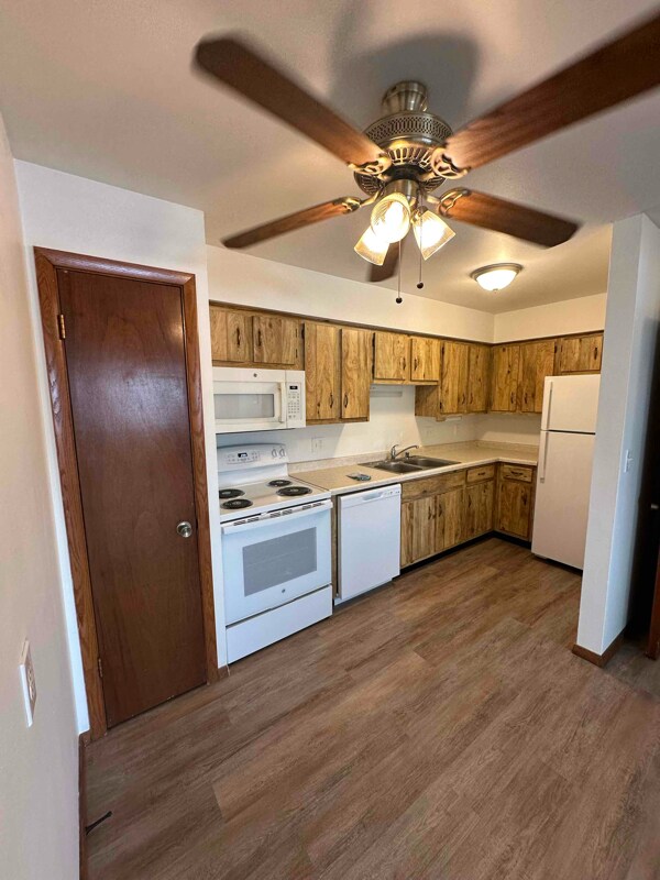 Foto del edificio - W151S6979 Cornell Cir