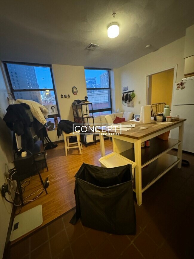 Foto del edificio - 81 Essex St