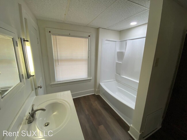 Foto del edificio - 3 br, 2 bath House - 1505 W PALMER AVE