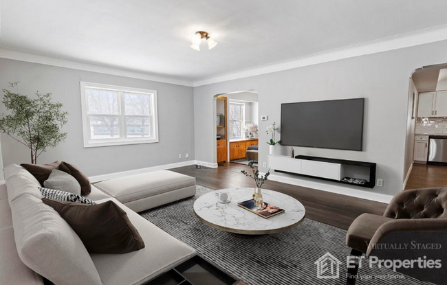 Foto del edificio - 849 Spencer St NE