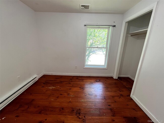 Building Photo - 2694 US-9W