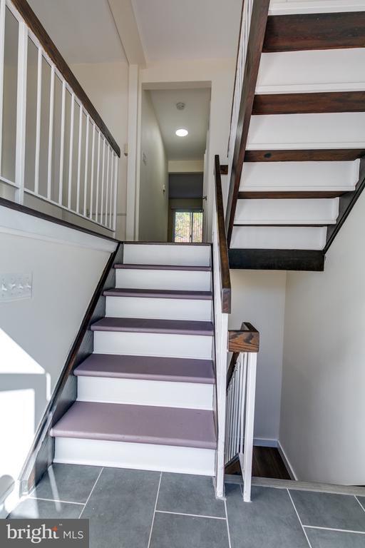 Building Photo - 9836 Sweet Mint Dr