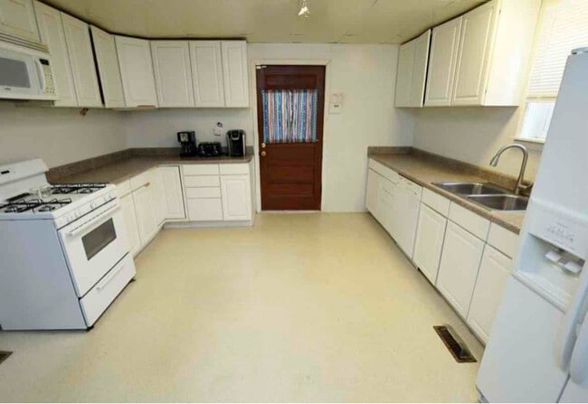 Foto del edificio - 424 W Chickasaw St