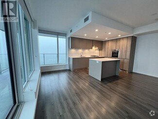 Building Photo - 3809-3809 Evergreen Pl