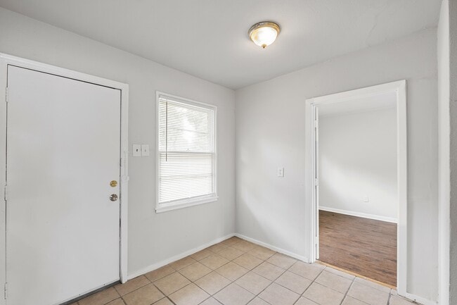 Building Photo - 7918 Jutland Rd