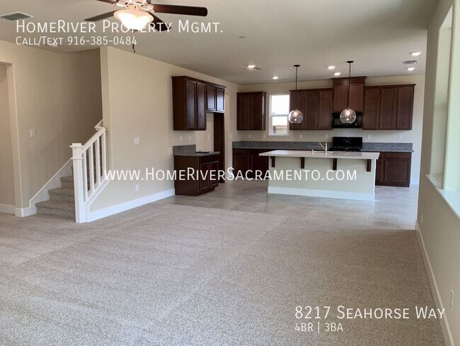 Building Photo - 8217 Seahorse Way