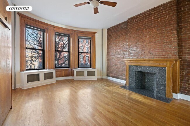 Building Photo - 292 W 137th St