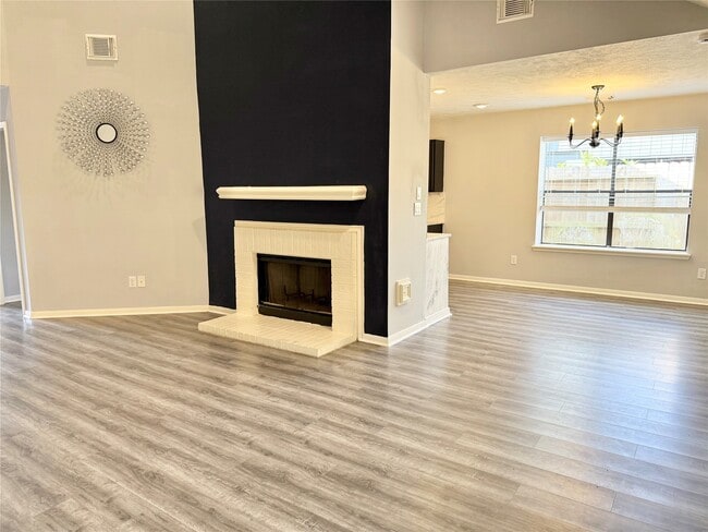 Building Photo - 4411 Ireland Ln