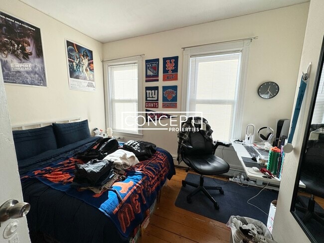 Foto del edificio - 1A Folsom Ave. Unit 3B