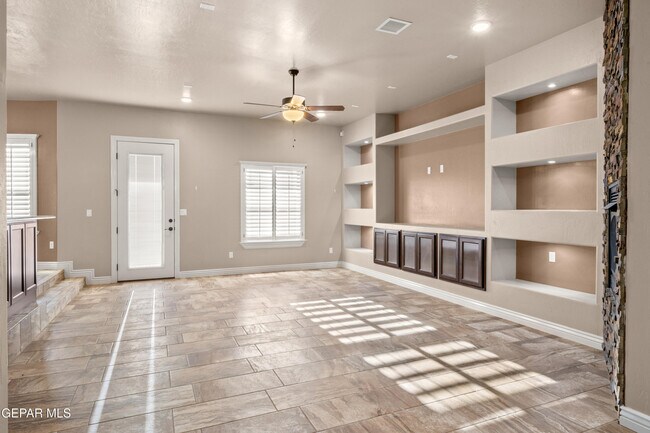 Building Photo - 14268 Jeff Milton Ct