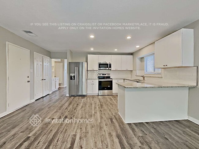 Building Photo - 7825 Prescott Dr