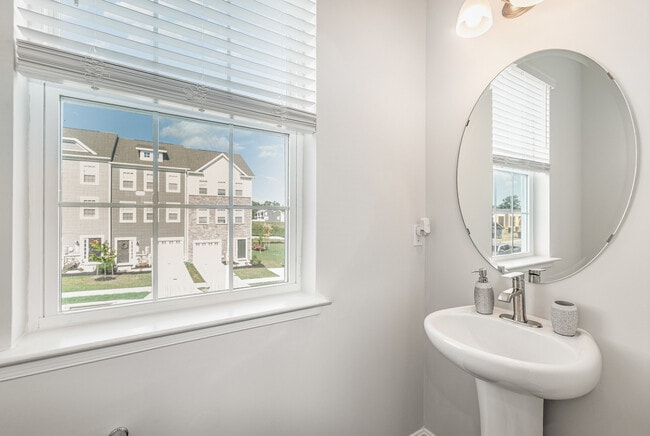 Foto del edificio - 5063 Silver Oak Dr