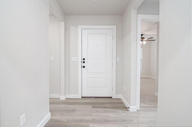 Foto del edificio - 2405 Copperhead Rd