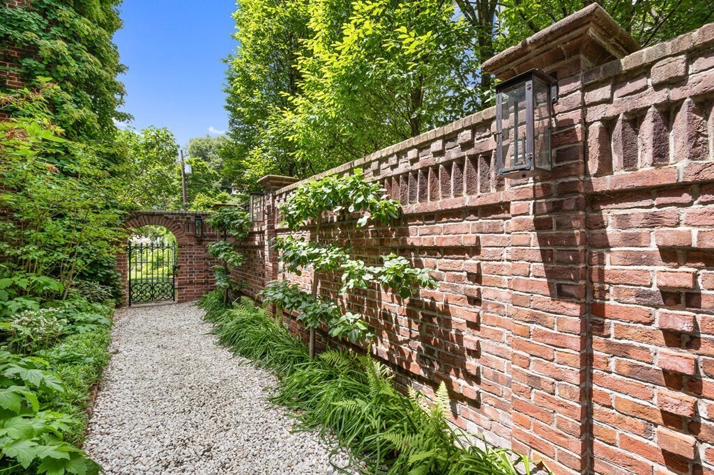 36 Allerton St Unit 1, Brookline, MA 02445 Apartments in Brookline