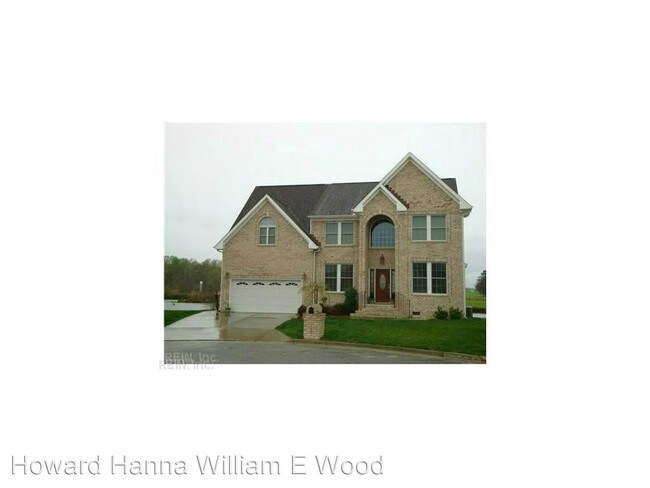 Building Photo - 112 Carriage House Dr