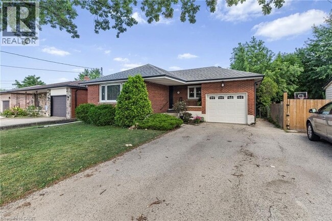 Building Photo - 125 Warren Ave