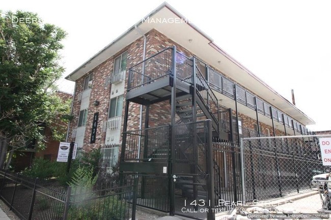 Building Photo - 1431 Pearl St