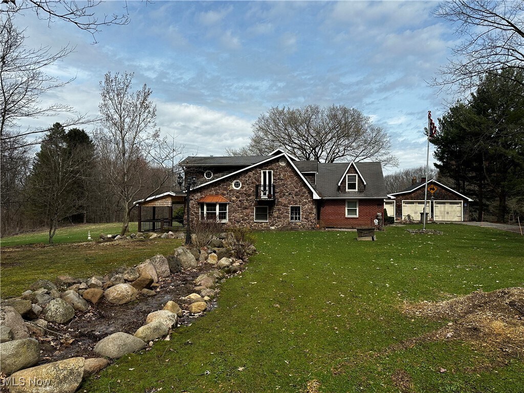 Foto principal - 2071 Dewey Rd