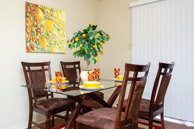 2HAB, 2BA - 909 ft² - Aspen Apartments Shreveport, LA