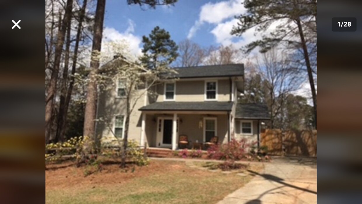 Foto principal - 180 Holly Ct