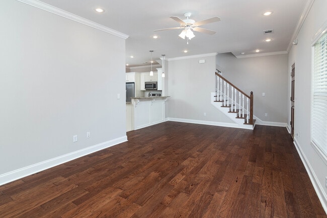 Photo - 109 Vail Dr House