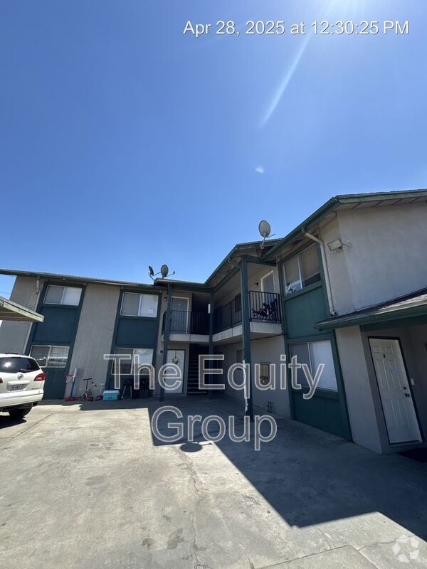 Building Photo - 514 S Bridge St