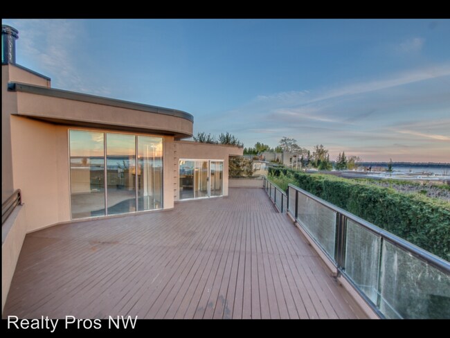 Foto del edificio - 4 br, 2.5 bath House - 915 1st St S