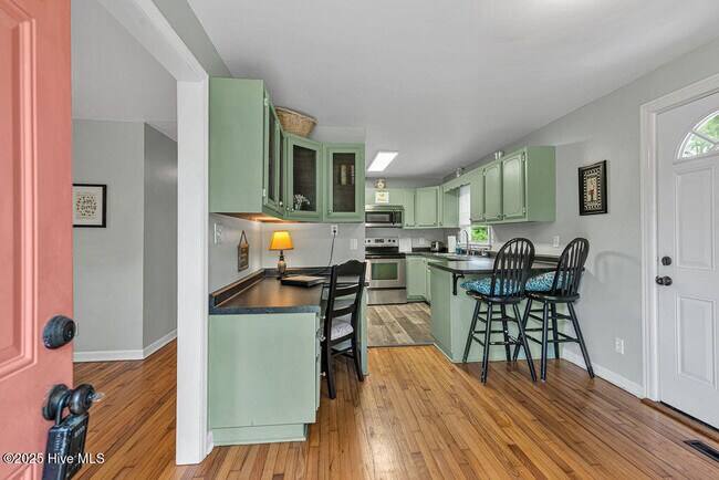 Foto del edificio - 1280 Old Maplehurst Rd