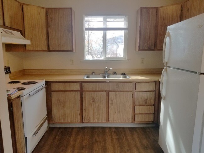 Building Photo - 2 bedroom apartment in Kalispell