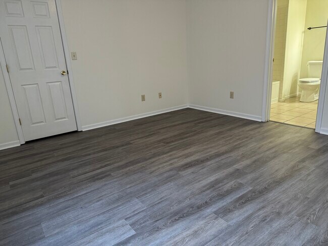 Building Photo - 3934 Basque Ct
