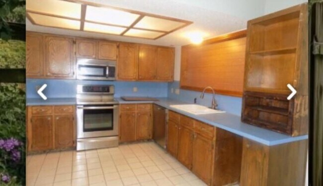 Foto del edificio - 209 Oak Crest Ln