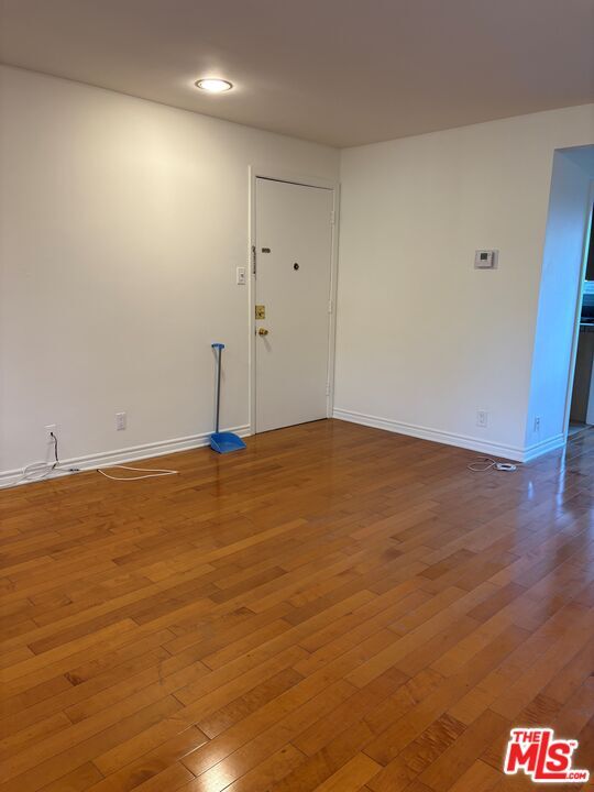 Foto del edificio - 1217 N Crescent Heights Blvd