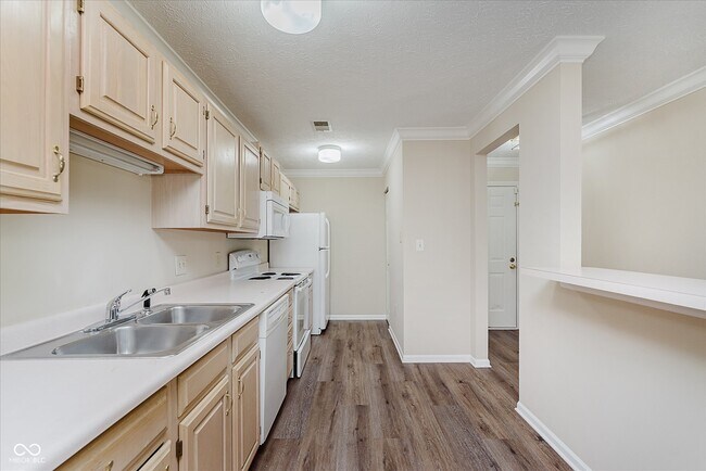 Foto del edificio - 1059 Timber Creek Dr