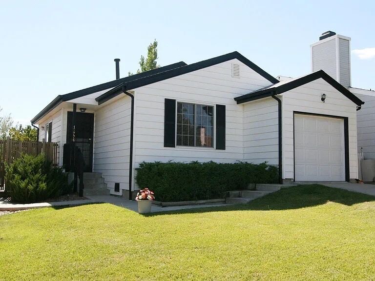 Foto principal - 17707 E Cornell Dr