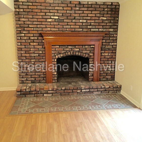 Building Photo - 117 Veebelt Dr