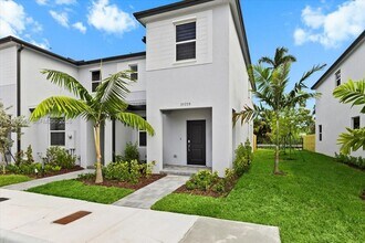 Building Photo - 35779 SW 178th Ct