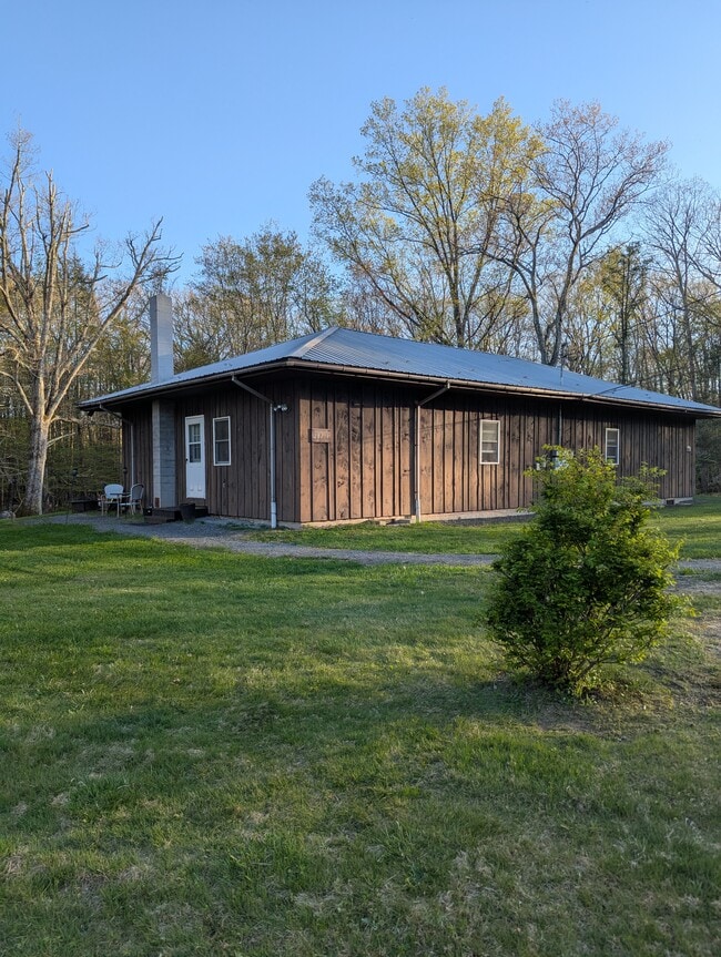 Building Photo - 276 Indian Springs Camp Ln