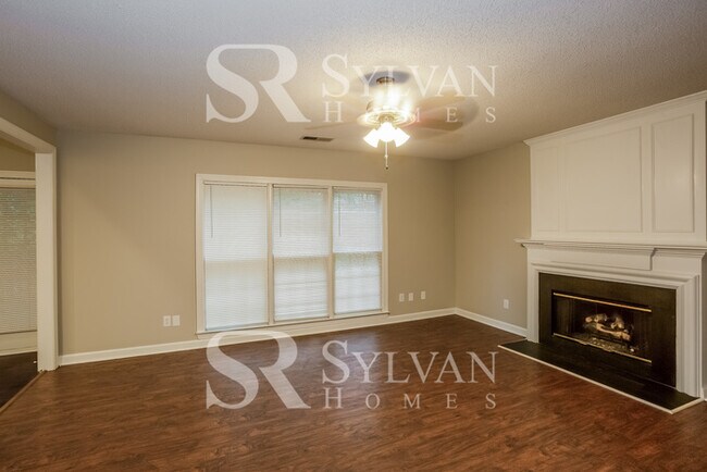Building Photo - Life Just Got Better!