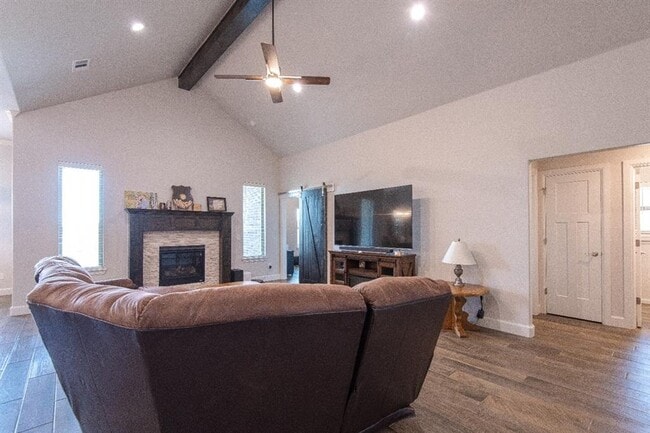 Foto del edificio - 2244 E Kellan Ct Terrace