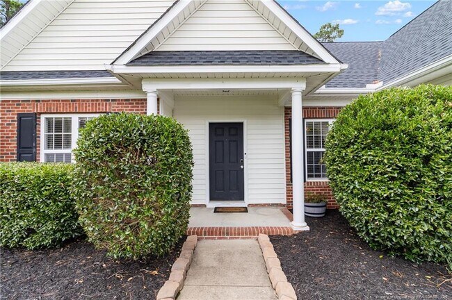 Foto del edificio - 9032 Grouse Run Ln