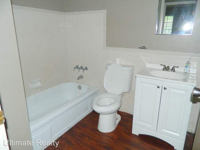 Building Photo - 3 br, 3 bath House - 2540 Courtyard Place