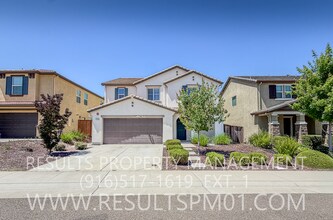 Building Photo - 4329 Gentry Wy