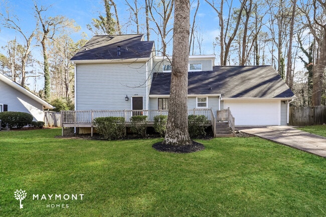 Building Photo - 404 Journeys End