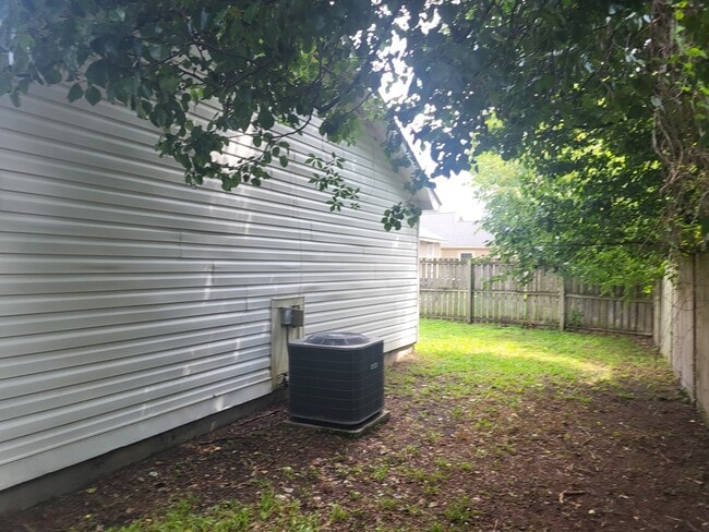 Building Photo - 3004 Steeple Chase Ct