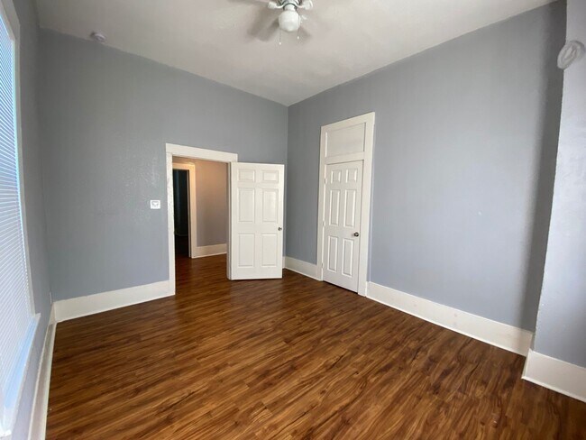 Foto del edificio - 3114 Avenue M 1/2