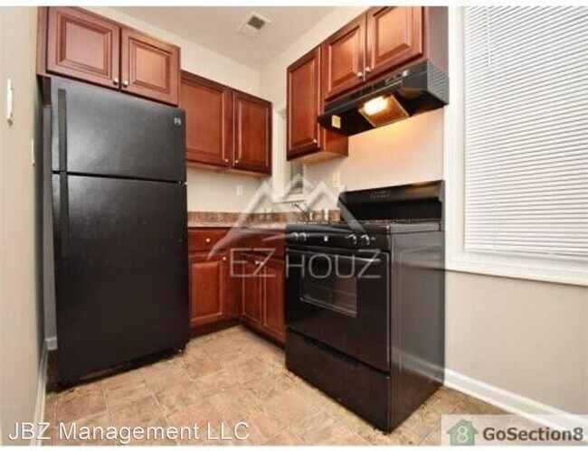 Foto del edificio - 1421 Clarkview Rd